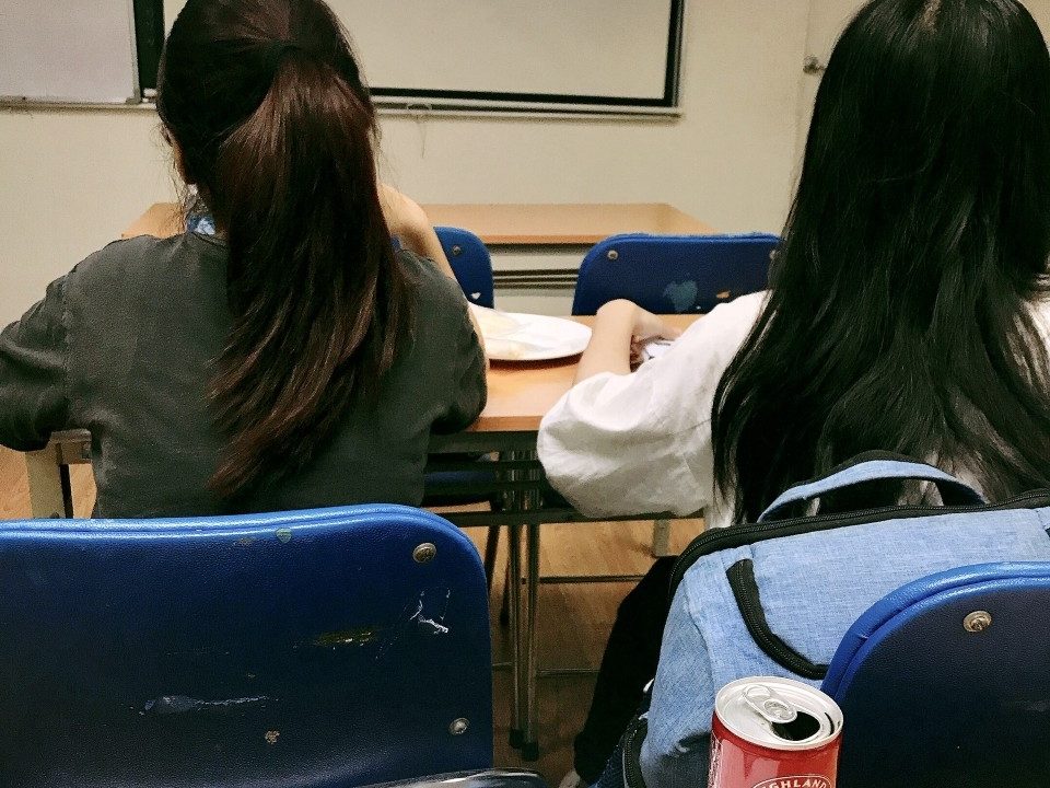 Tute 4: Củng cố kiến thức giúp tự tin hơn khi giải bài tập Economics